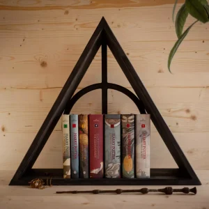 Libreria a Tema Harry Potter – Simbolo dei Doni della Morte